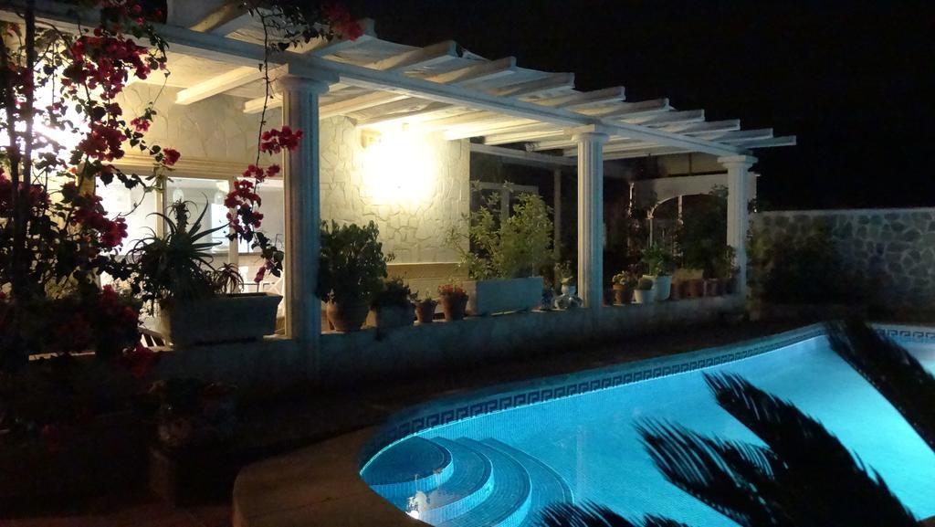 Hostal La Paloma I Calp Exterior foto